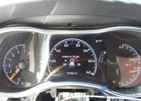 2018 Jeep Grand Cherokee Laredo E 4X4 из США, поврежденный, VIN 1C4RJFAG9JC334921